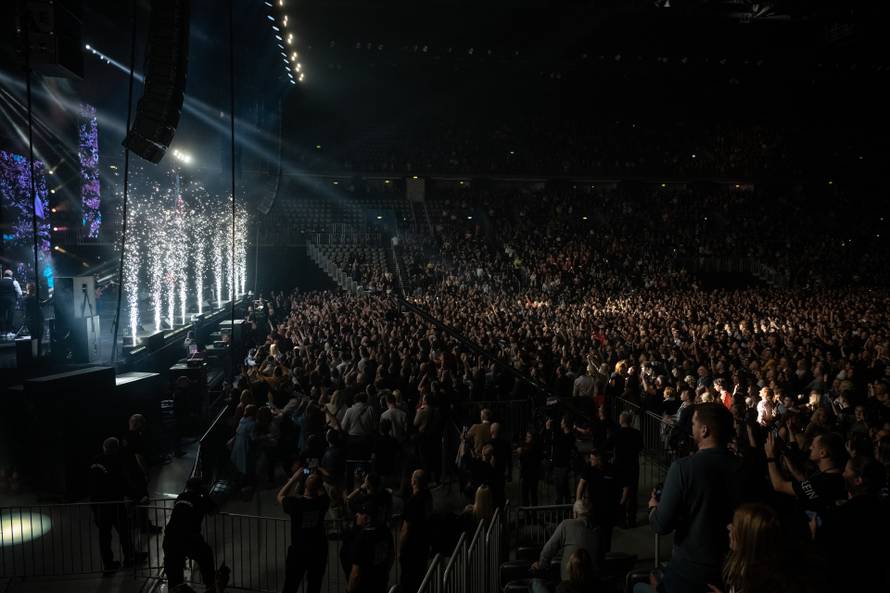Zagreb: Grupa Bijelo dugme održala prvi koncert u Areni Zagreb