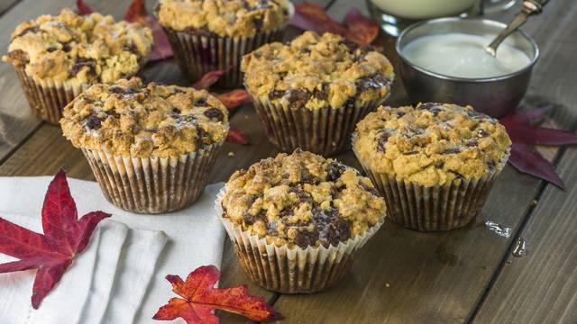 Napravite muffine s jabukama i kupinama: Idealni su za jesen!