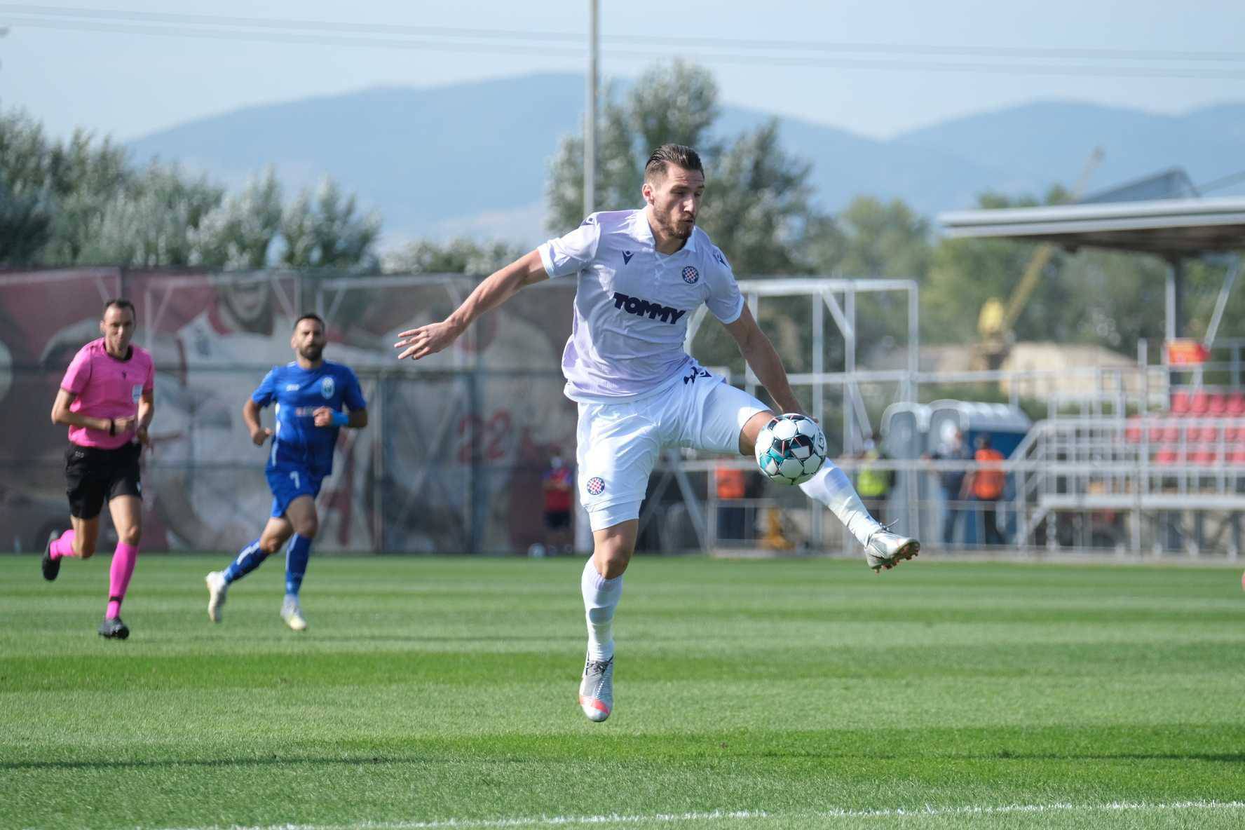 Užasno se mučio: Hajduk na jedvite jade izbacio Renovu!