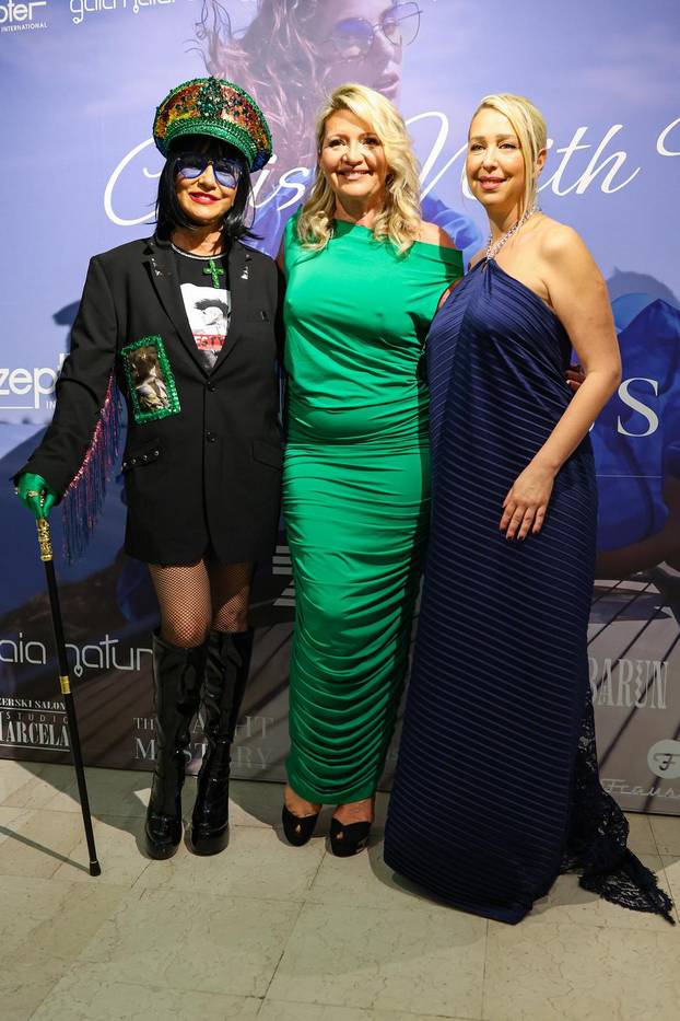 24 sata Zagreb: Modna revija brenda Duchess Snježane Schillinger u Muzeju grada Zagreba