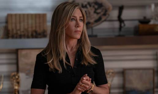 Britanac se zaljubio u Jennifer Aniston: Kupio joj i poklon od 200 eura pa otkrio da je sve laž