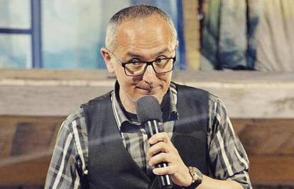 Veteran domaće stand-up scene na regionalnoj turneji kojom će obilježiti 20 godina karijere...