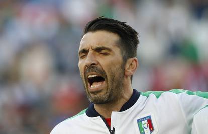 Ostvaruje si snove: Buffon igra protiv momčadi za koju navija