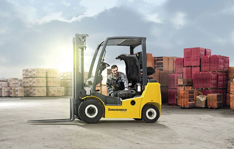 Mlakar viličari slave 25 godina suradnje s Jungheinrichom