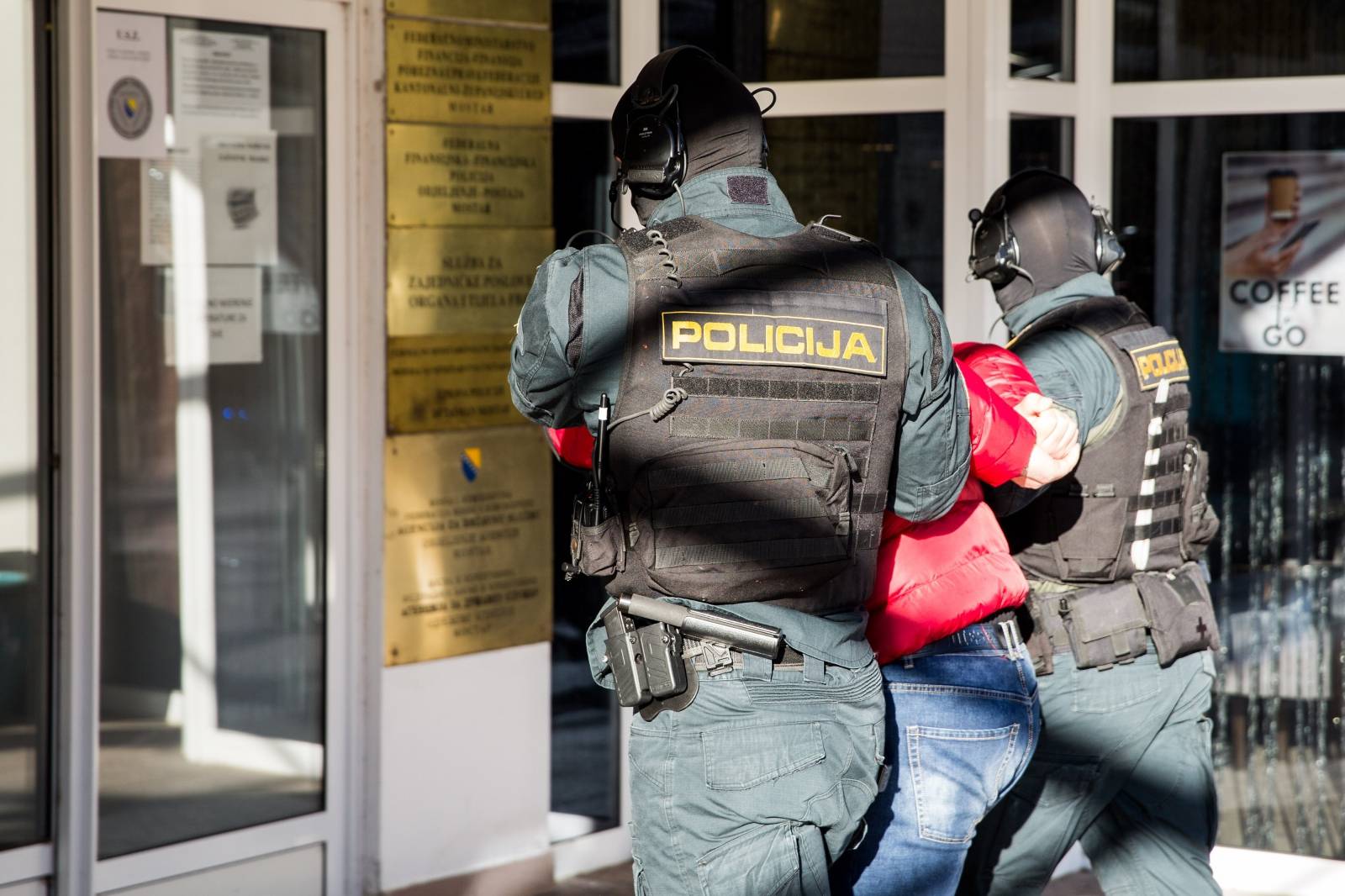 Velika policijska akcija u Mostaru, uhićenja zbog otmice, iznude i droge