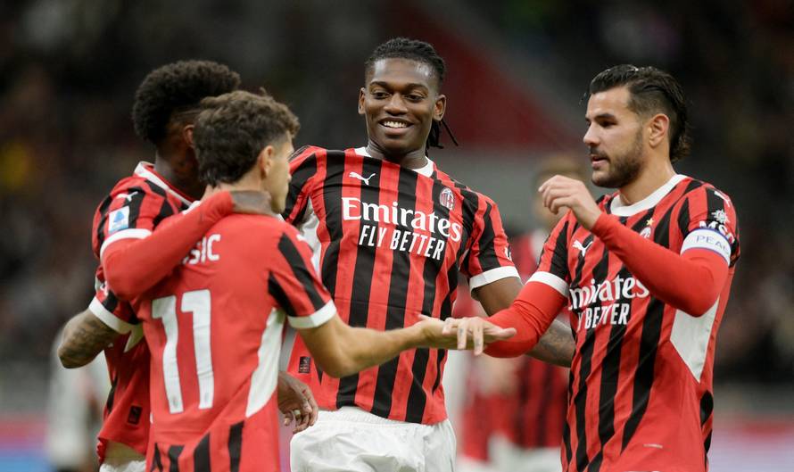 Serie A - AC Milan v Venezia