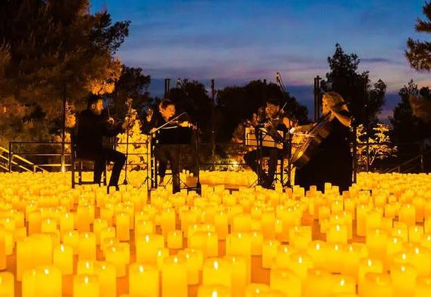 FOTO Koncert s tisuću svijeća: Za sve koji to žele doživjeti, uskoro će biti i u Hrvatskoj