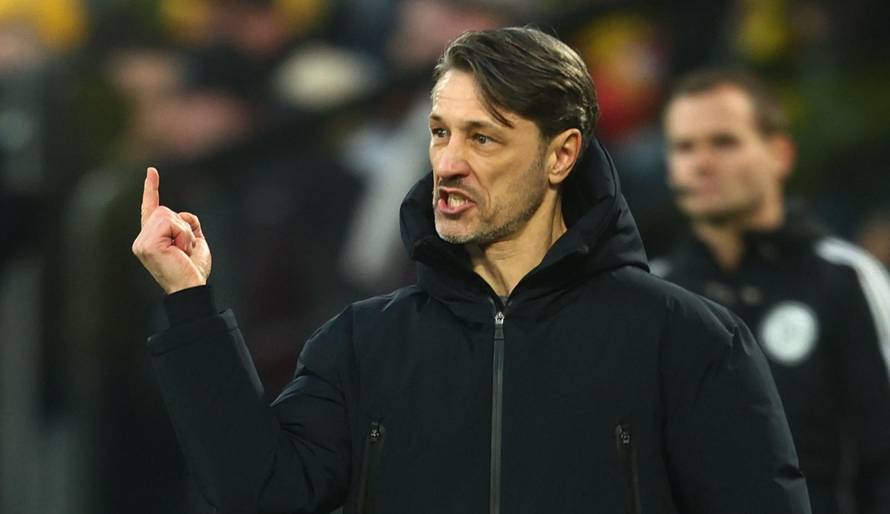 Bundesliga - Borussia Dortmund v VfB Stuttgart