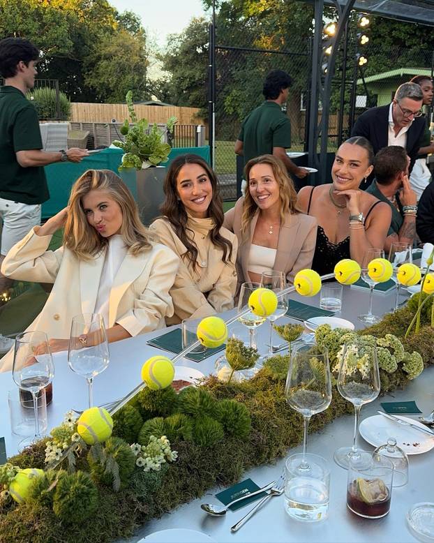 FOTO Vruće ljeto najbolje na svijetu: Skinula se za pratitelje, napunila baterije i pomela sve