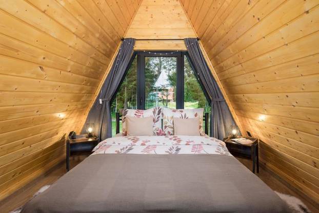 FOTO Gorska bajka u Hrvatskoj: Možete li zamisliti bolje mjesto za zimski bijeg od ljudi i stresa?