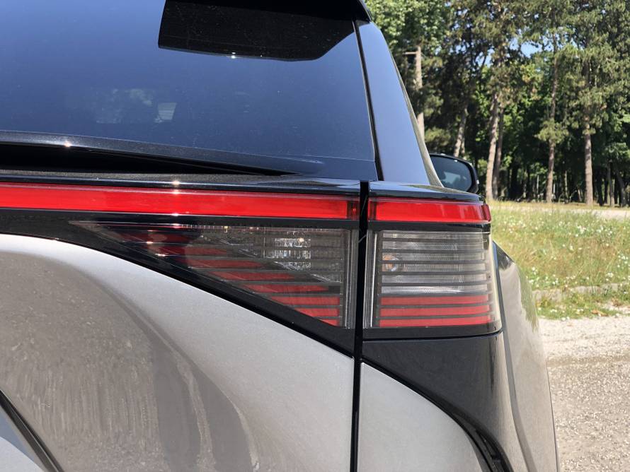 Toyota bZ4X: Mnogo zabave u vožnji, ali i jako puno novca