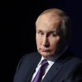 Ženi prijeti zatvor zbog poruke na grobu Putinovih roditelja: 'Odgojili ste nakazu i ubojicu!'