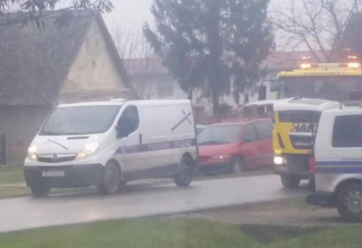 Auto sletio s ceste kod Osijeka, vozač (48) preminuo na mjestu