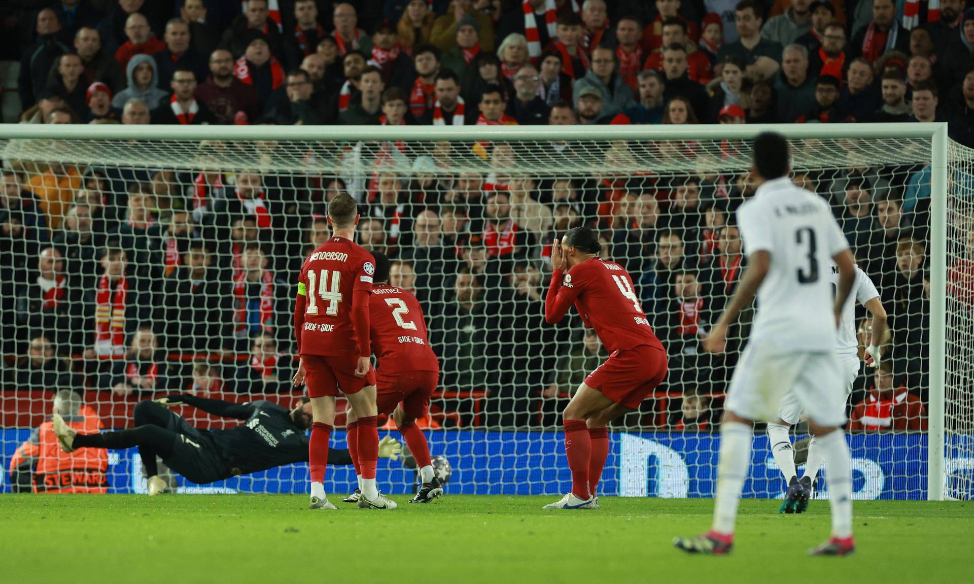 Champions League - Round of 16 First Leg - Liverpool v Real Madrid