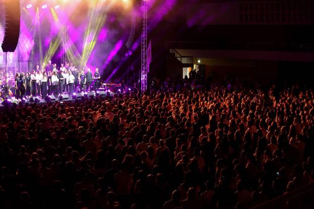 Split: Thompson nastupao na duhovno-humanitarnom koncertu