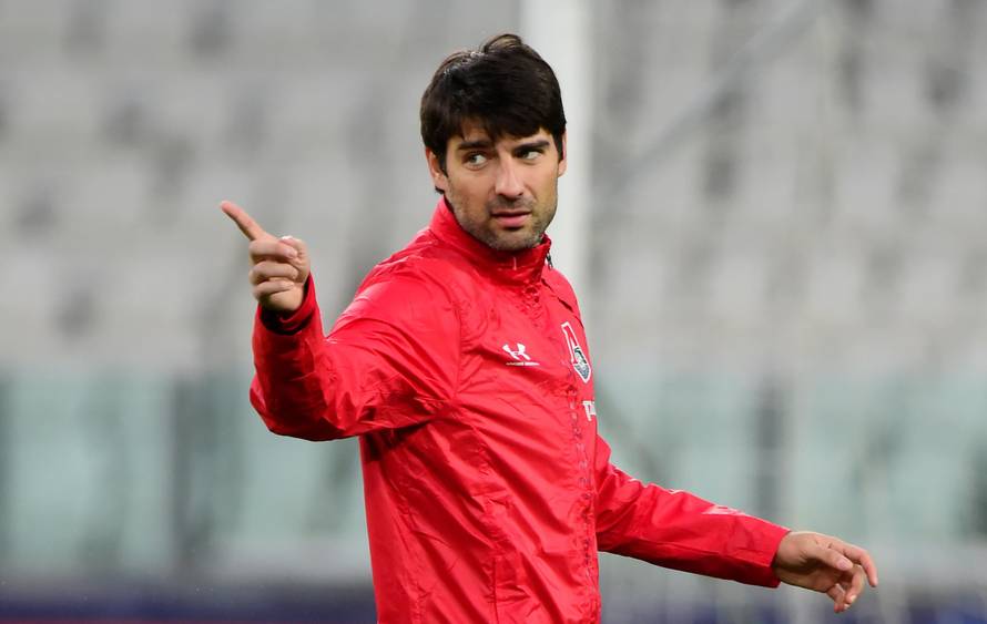 Ćorluka neće igrati bez publike: Navijači će biti na stadionima!
