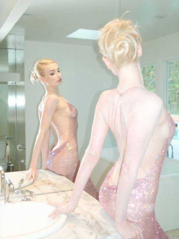 FOTO 'Gaćice je ostavila doma?' Evo tko je dama o kojoj se priča