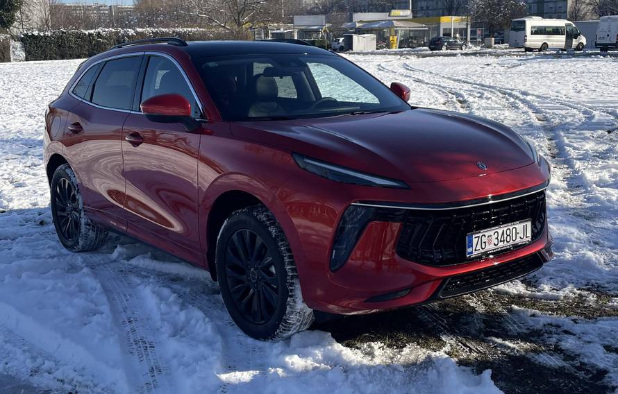 Testirali smo Forthing T5 EVO: Kineski SUV na japanski pogon za 29.990 € s hrpom opreme