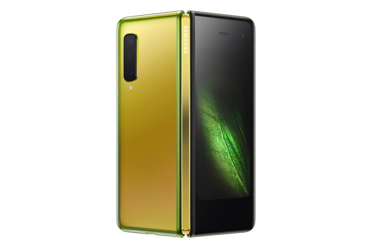 Kao mini novčanik: Samsung već radi novi preklopni mobitel