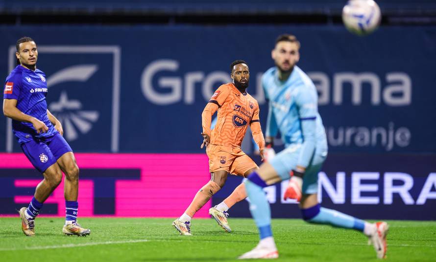 Osijek porazio Dinamo na Maksimiru 4:2 u derbiju 11. kola SuperSport HNL-a