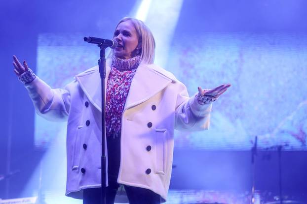 Jelena Rozga u Sarajevu održala Novogodišnji koncert