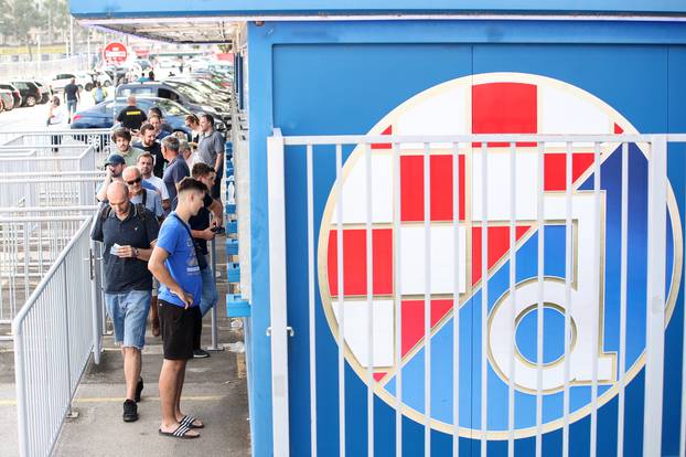 Počela prodaja godišnjih karata za Dinamo