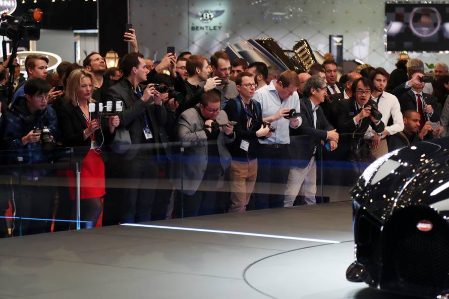 Udarac za autoindustriju: Zbog korone otkazan salon u Ženevi