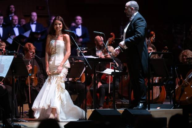 Zagreb: Tamara Rađenović održala koncert u Lisinskom