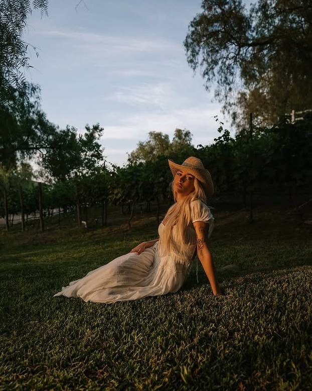 FOTO Od slavnih roditelja do vruće zvijezde Instagrama - ova influencerica ne zna za granice