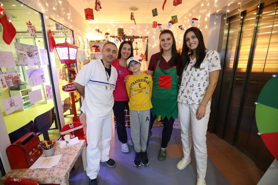 Advent je stigao i na onkologiju Klaićeve: 'Djeci je odmah ljepše'