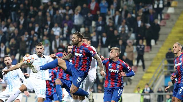 Sreća prati hrabre: Hajduk je na Rujevici igrao hrabro, na sve ili ništa. Tata Mlakar opet slavi...