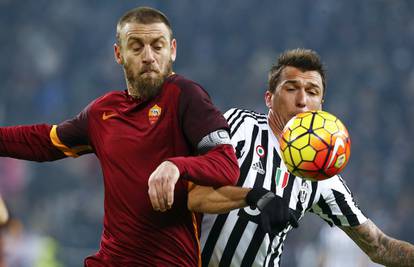 Juventus gazi i dalje: Mandžo i društvo srušili Romu u derbiju