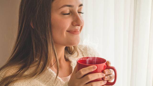 Ne pretjerujte s kofeinom: Već tri šalice kave na dan su puno