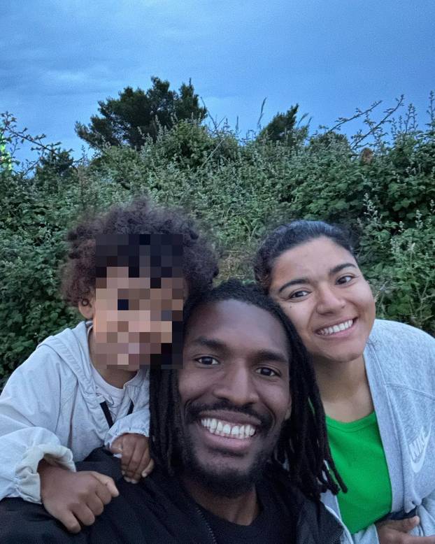 FOTO Ovo su djevojke koje su osvojile srca naših košarkaša