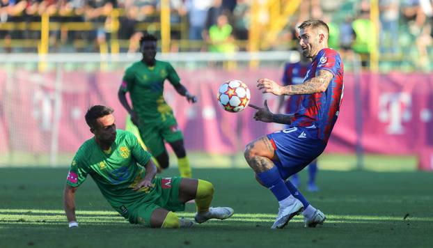 U 8. kolu 1. HNL susreli se Istra i Hajduk