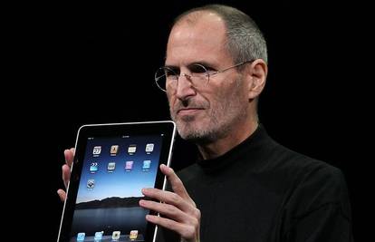 Čelnik Applea, Steve Jobs predstavio novi tablet iPad