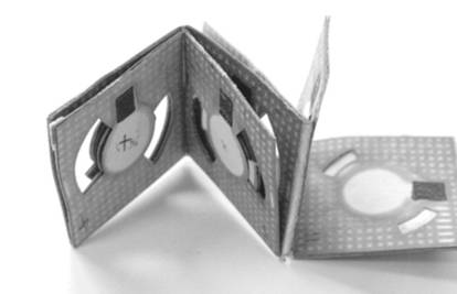 Od papira i prljave vode  za par lipa napravio 'origami bateriju'