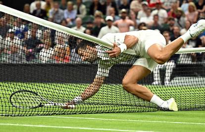 Novak Tie-breaković! Srušio je rekord pa prekinuli meč zbog policijskog sata na Wimbledonu