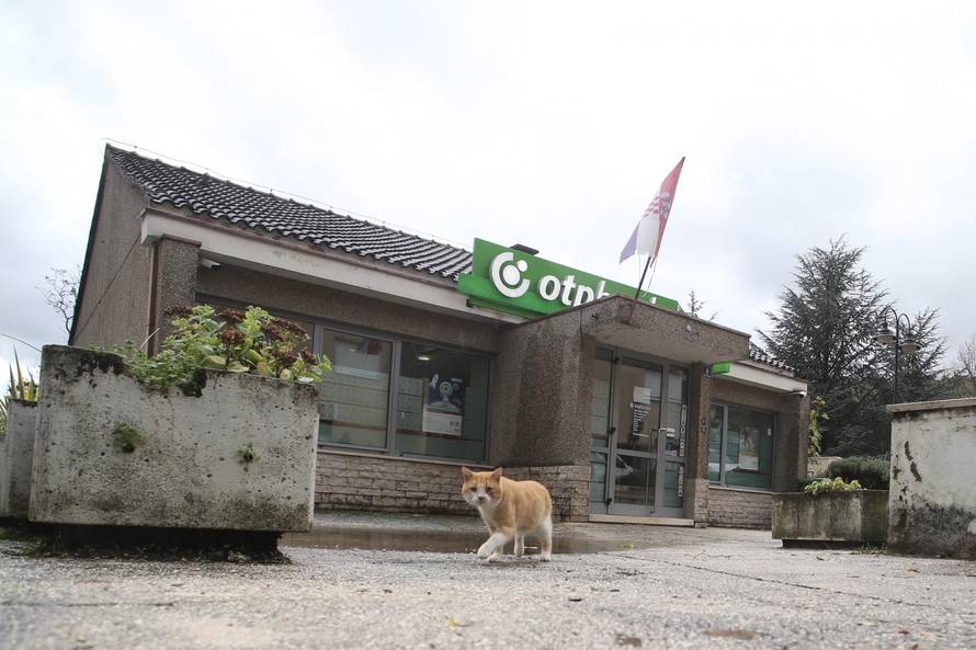 Opljačkana poslovnica OTP banke