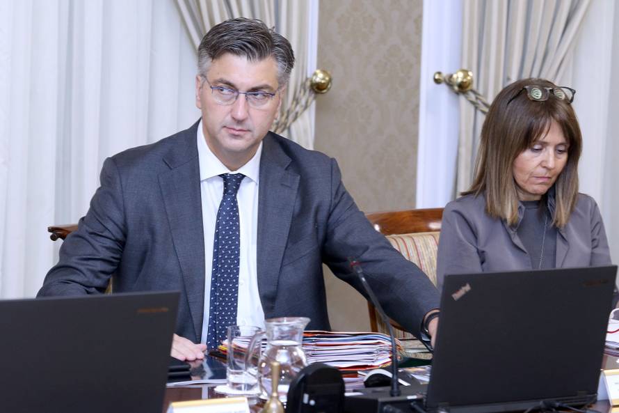 Zagreb: Sjednica Vlade poÄela prijedlogom Zakona o zaÅ¡titi prijavitelja nepravilnosti