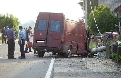 U Međimurju se sudarila četiri vozila: Poginuo vozač kombija