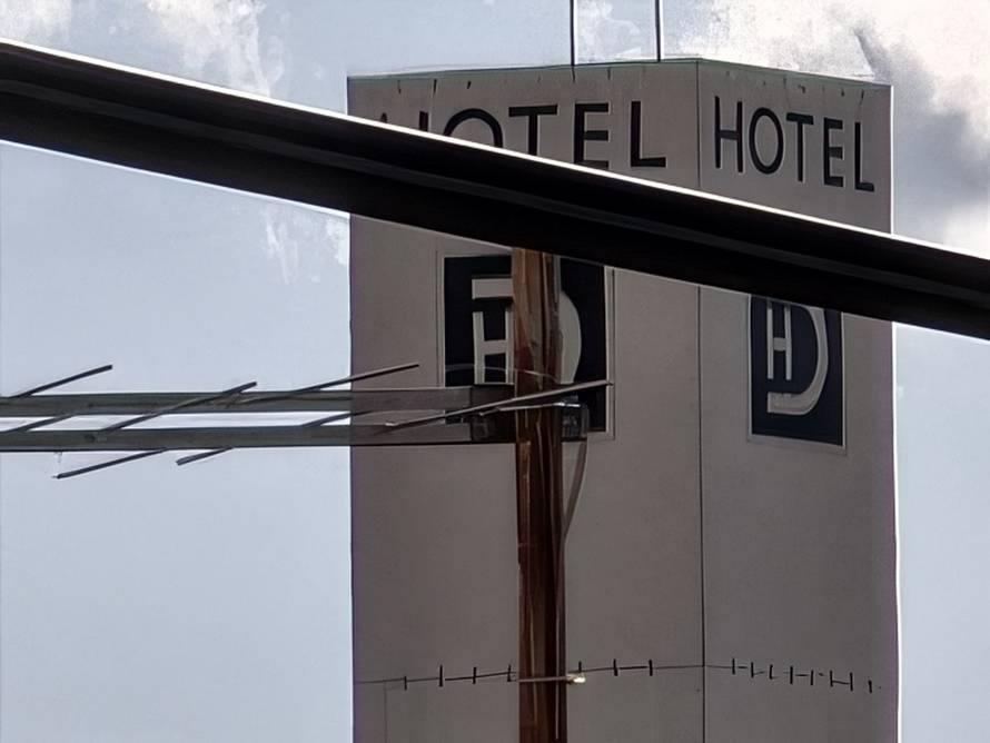 Isprobali smo Xiaomi 15T Pro: Uz moćni zum, radi kao walkie talkie. Ovo su prvi dojmovi