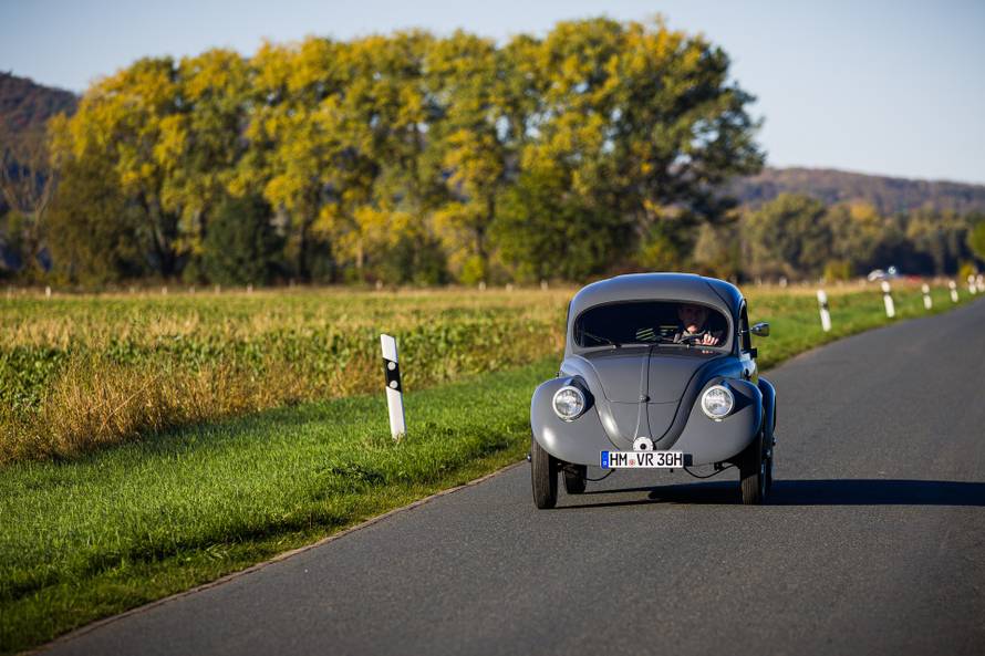  Hessisch Oldendorf: Traugott Grundmann vlasnik je jednog od prvih prototipova VW Bube