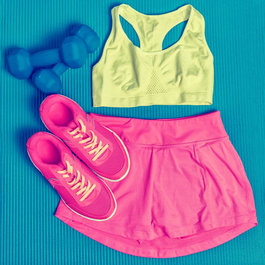 Za lijepa ramena i seksi ruke idealan je sklek - svladajte ga