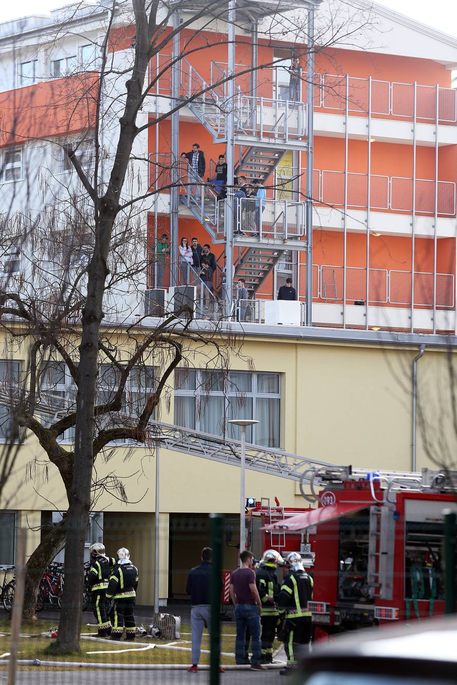 Požar u studentskom domu, u metežu je stradala prolaznica