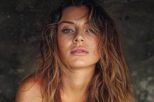 FOTO Zovu je najzgodnijom i najhrabrijom znanstvenicom: 'Ne bojim se krokodila ni zmija'