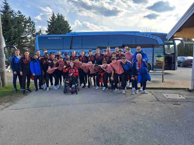 FOTO Kurilovčani se nabrijavaju uoči Dinama: Danas je vaš dan!