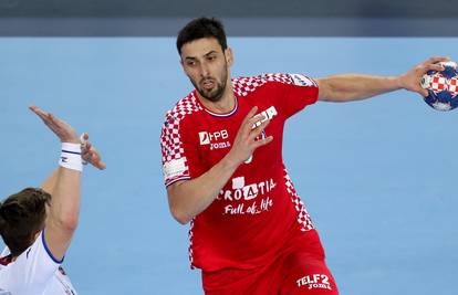 Bivši kapetan Hrvatske ima novi klub! Potpisao za velikana