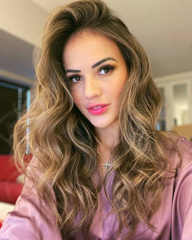 FOTO Brazilci imaju ukusa! Evo koga ljube njihovi nogometaši