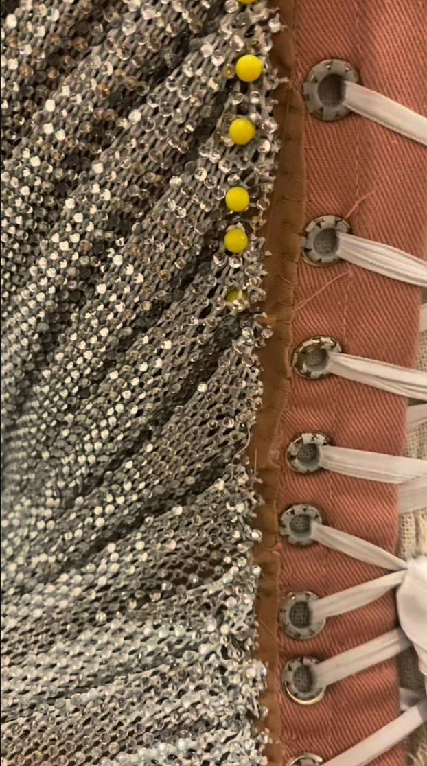 FOTO Više otkrila nego sakrila: Dizajner otkrio tajnu prozirne haljine Sydney Sweeney